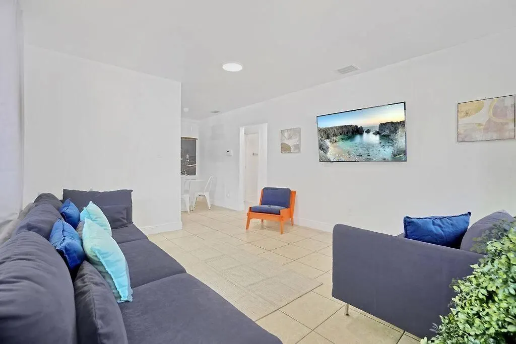 Wynwood Hottub & Pking Holiday home Miami