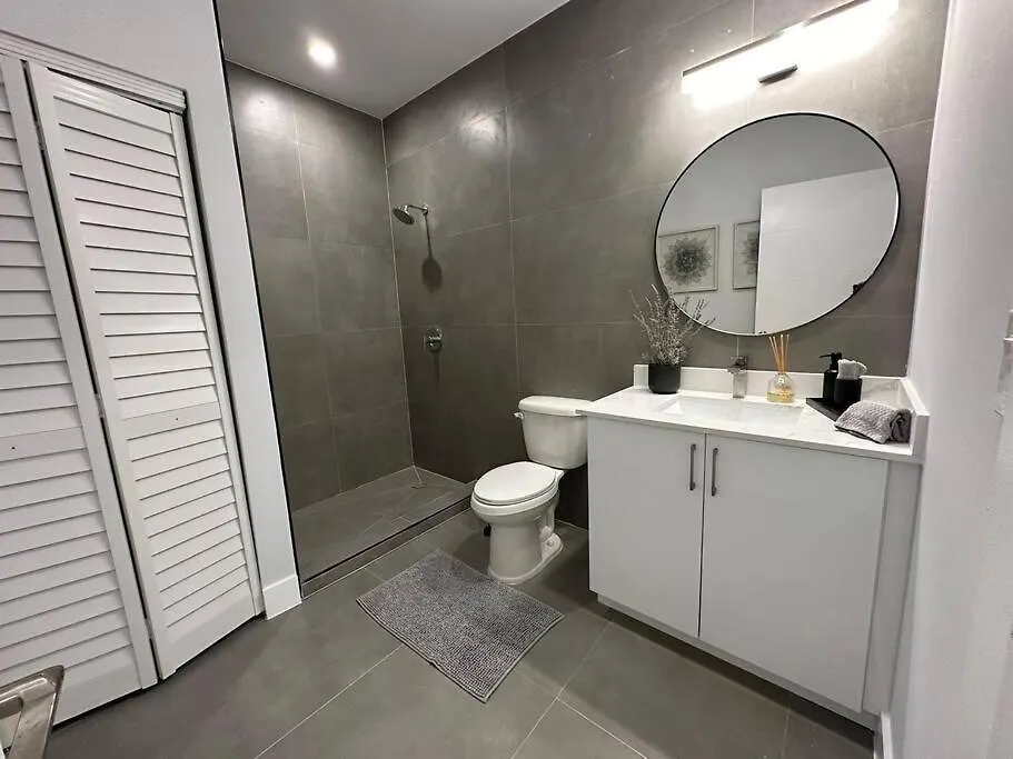 Apartment Cozy 4bed In Calle 8 *