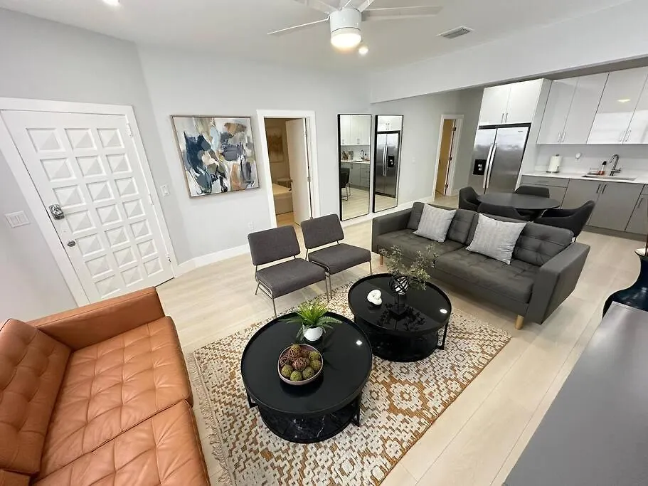 Cozy 4bed In Calle 8 Miami