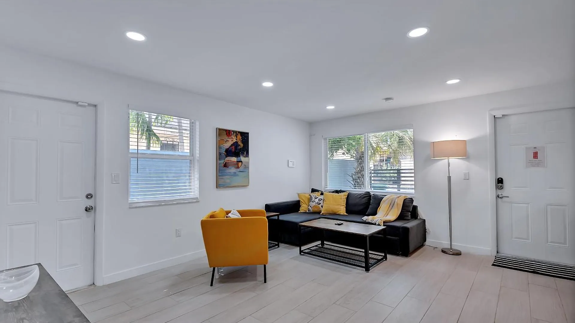 Casa Carina Gated 4 Bed 3 Bath 10 Min To Holiday home Miami
