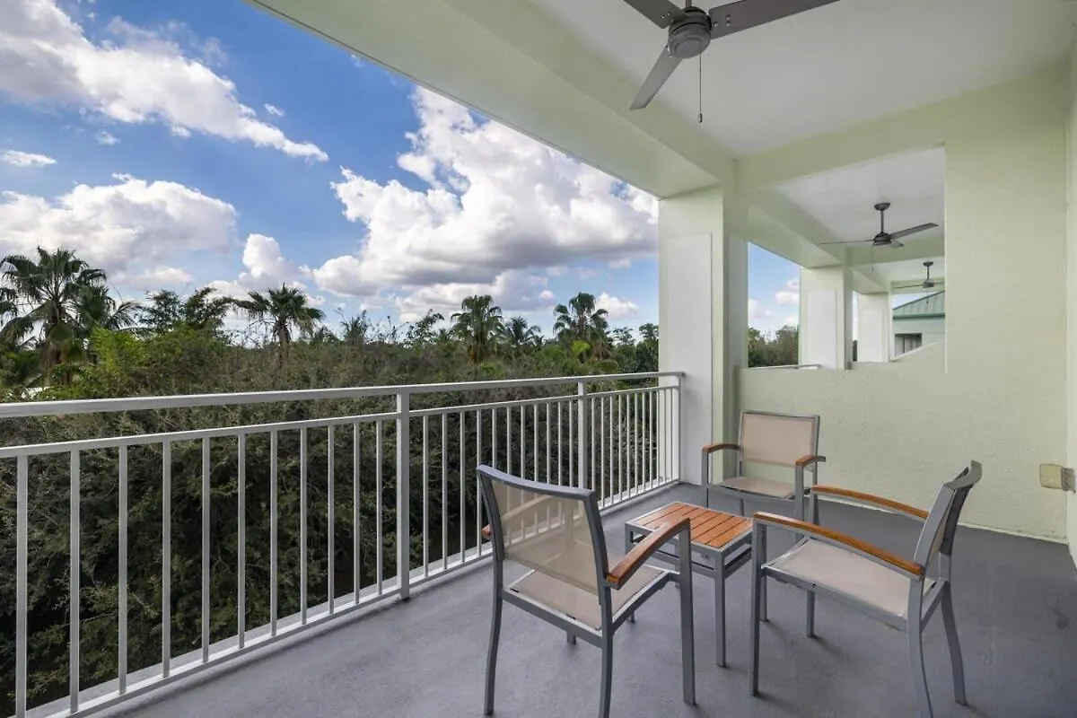 Villa Stylish 2 Story On The Golf - By Viac *