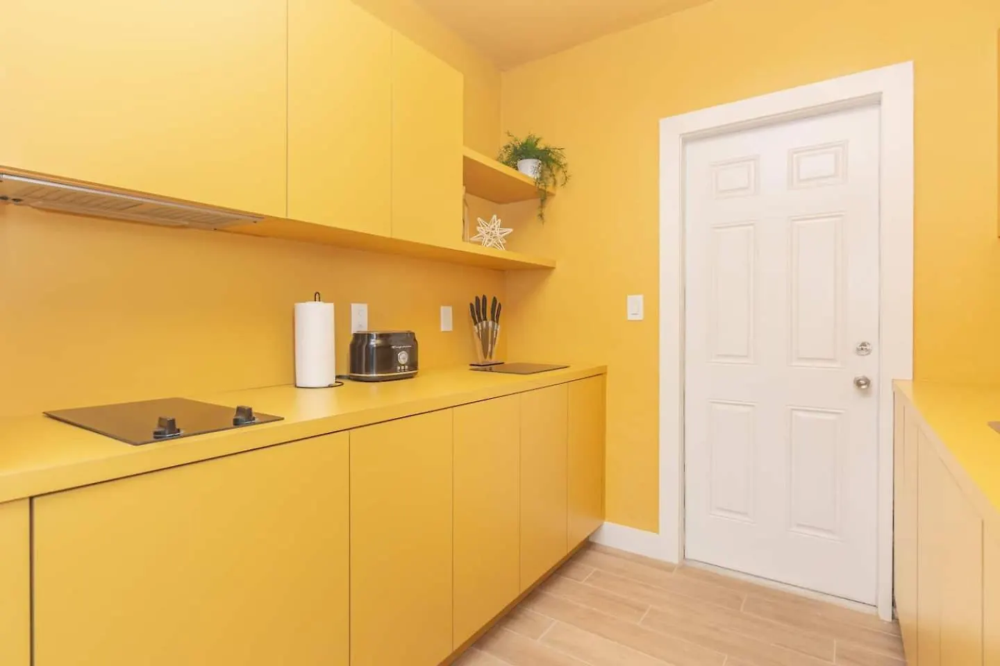 Apartment Large Stylish In El Portal #3 *