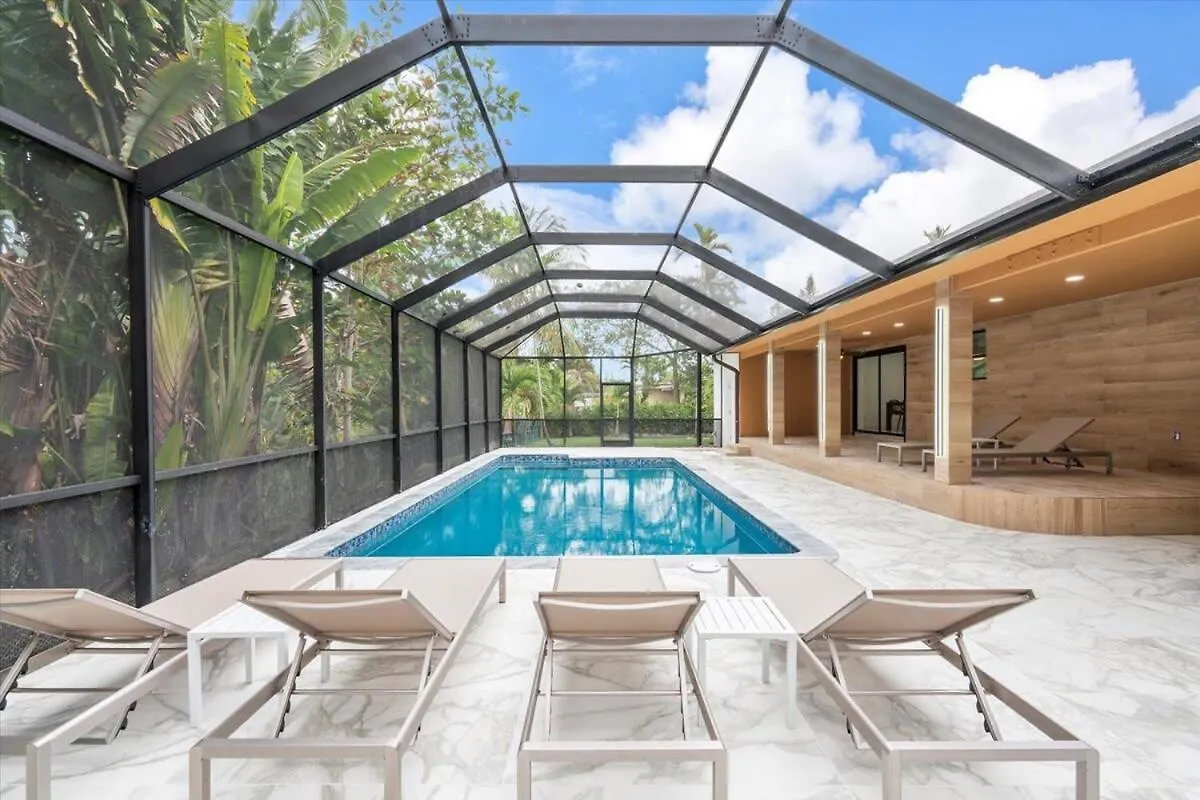 Villakobo Heated Pool Golf Tennis Crocodile Semesterbostad