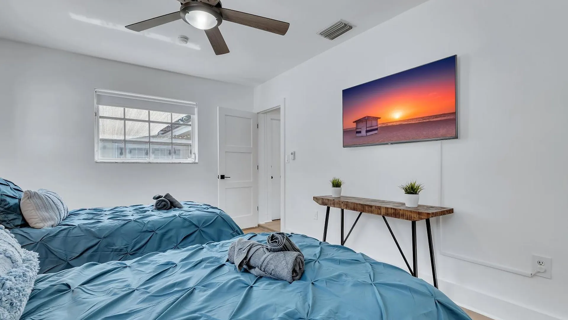 Gated Blanca 5br 3ba With Heated Pool & Bbq Apartment *
