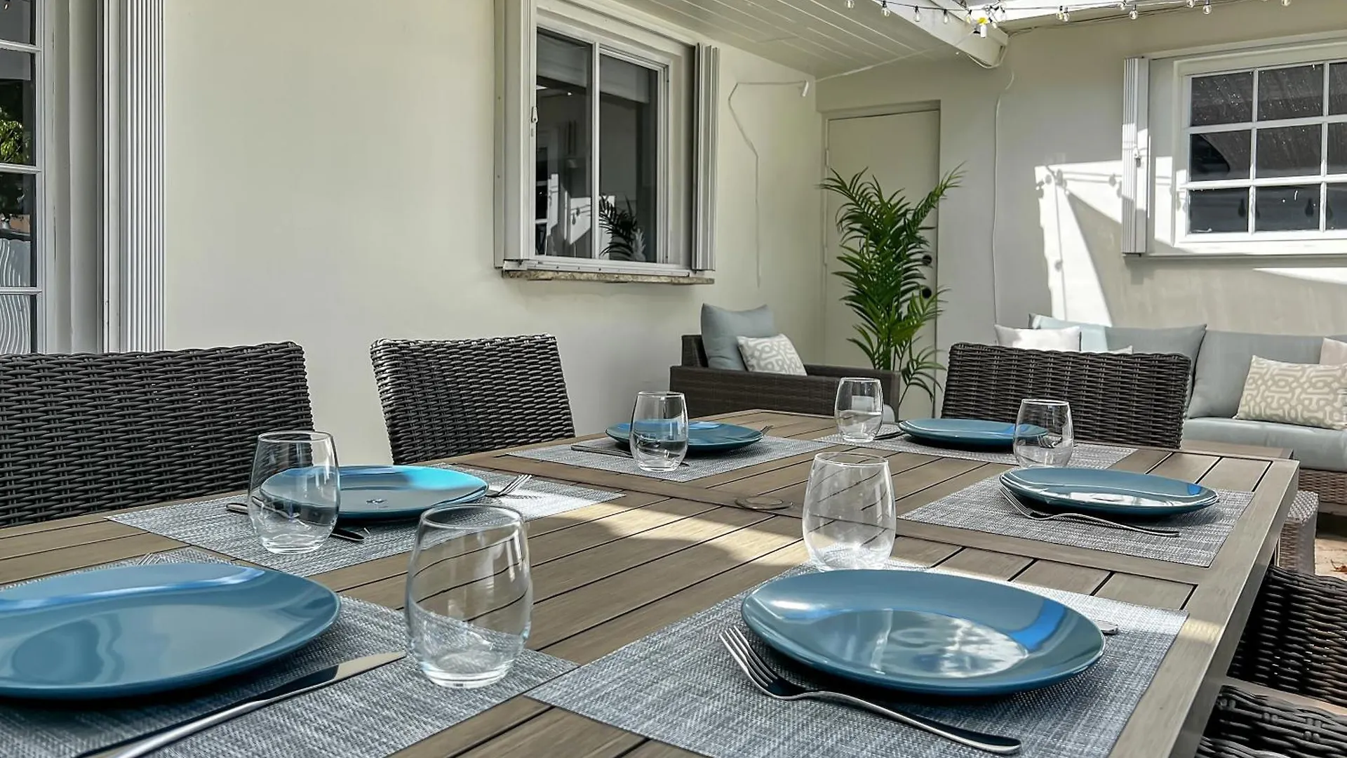 Gated Blanca 5br 3ba With Heated Pool & Bbq *