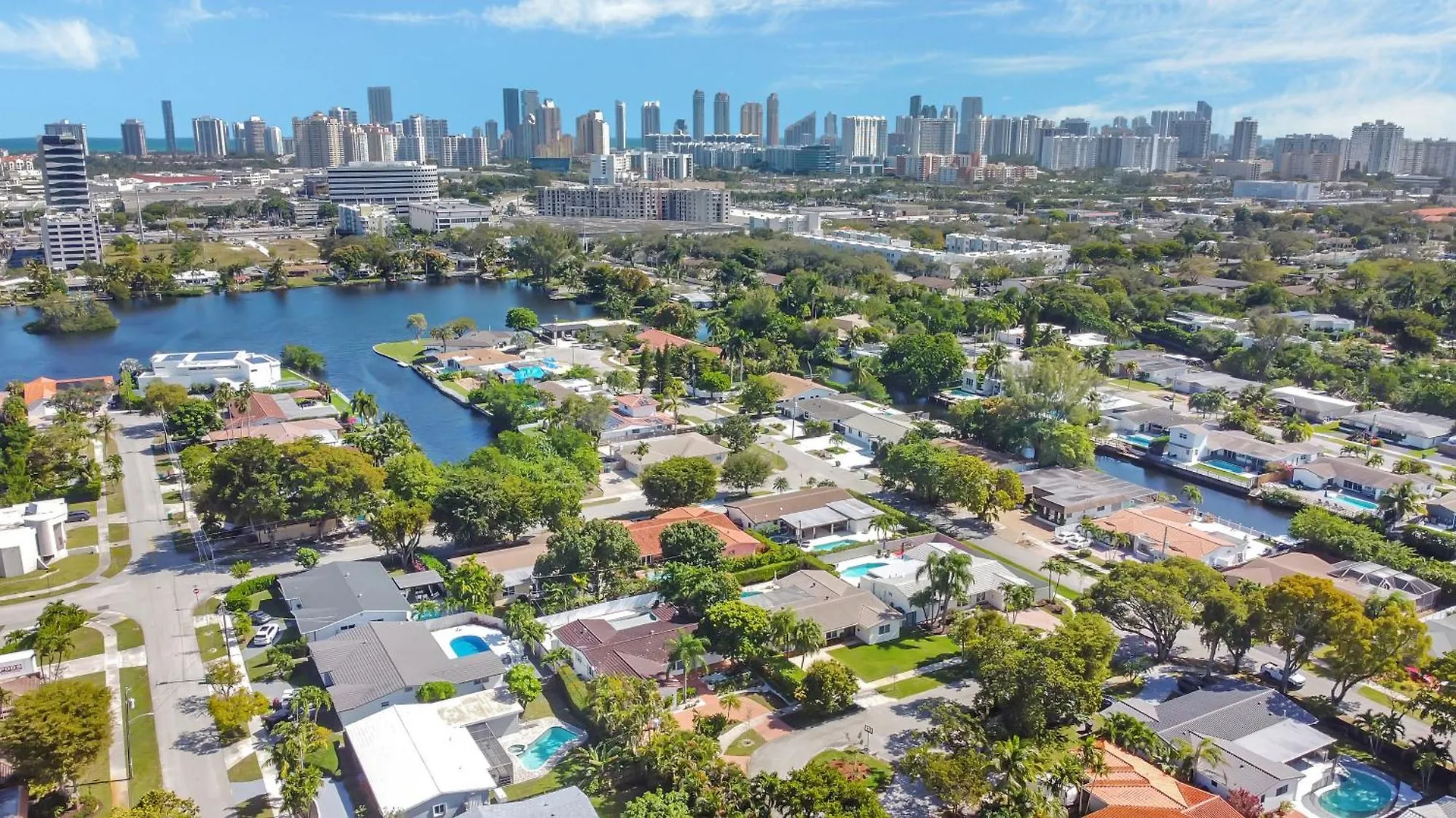Gated Blanca 5br 3ba With Heated Pool & Bbq * Miami