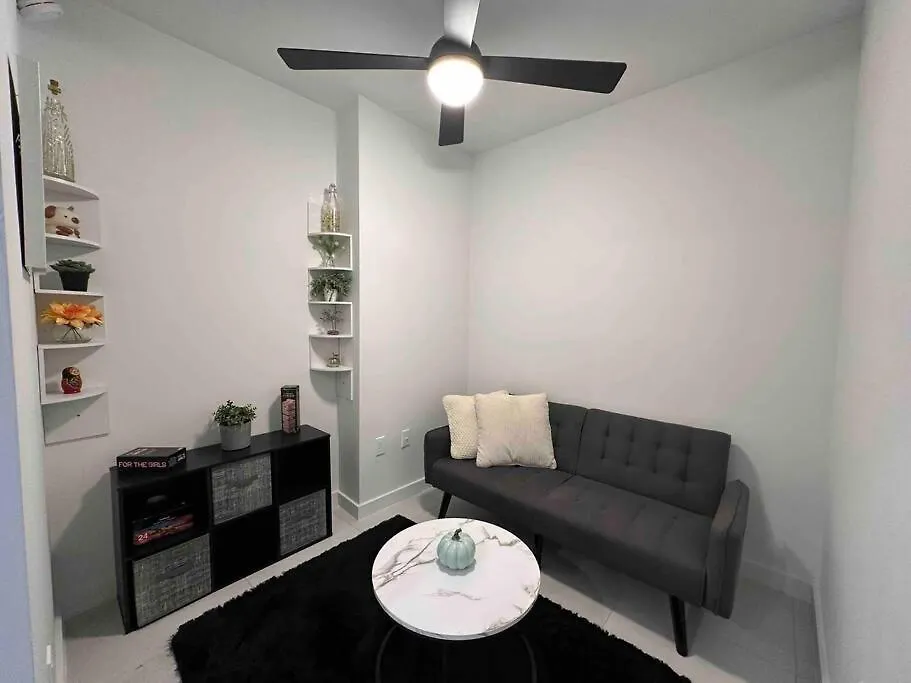 Casita In Downtown Miami