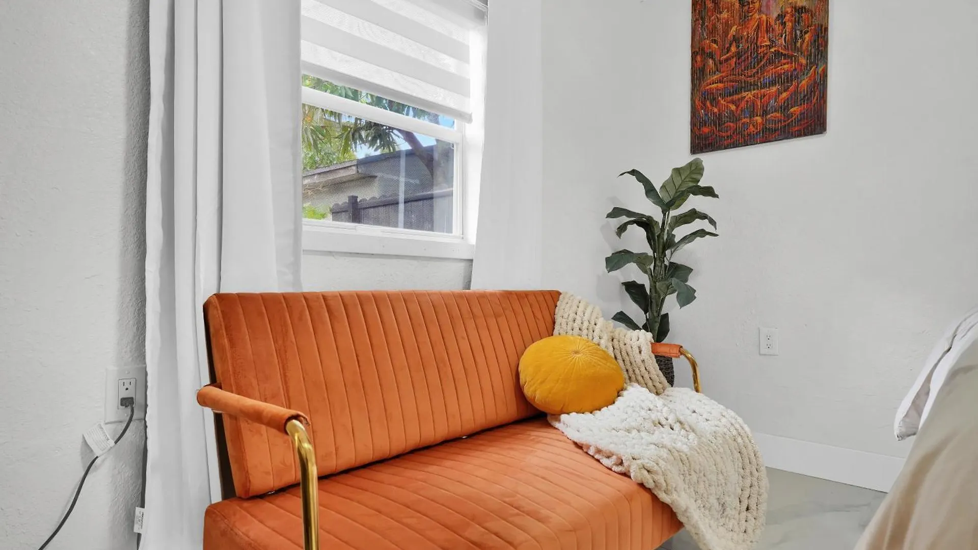 Azul - Fully-stocked, 1br With Private Patio And Free Parking *