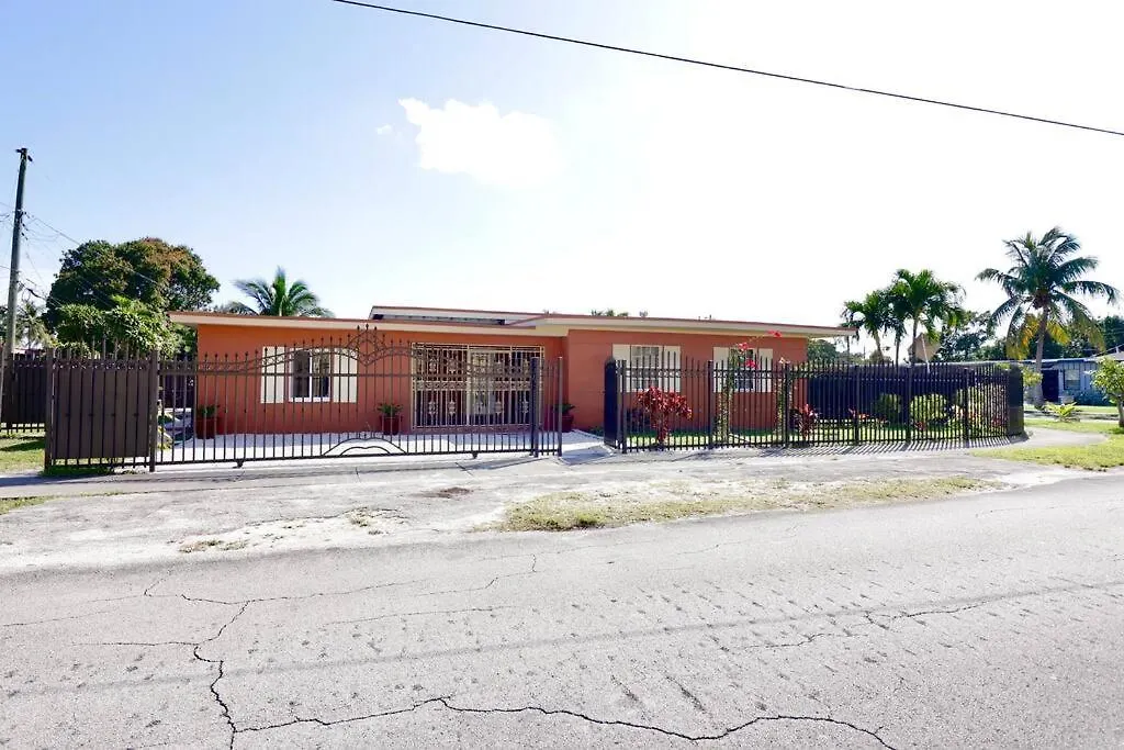 Studio Bliss Miami