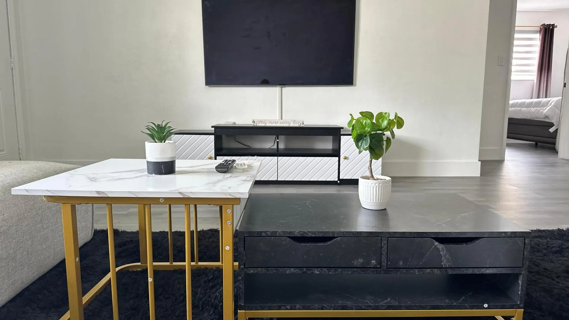 Apartment Cozy Unit Near Downtown Miami *
