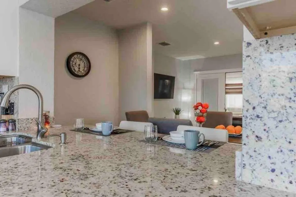 Charming House * Miami