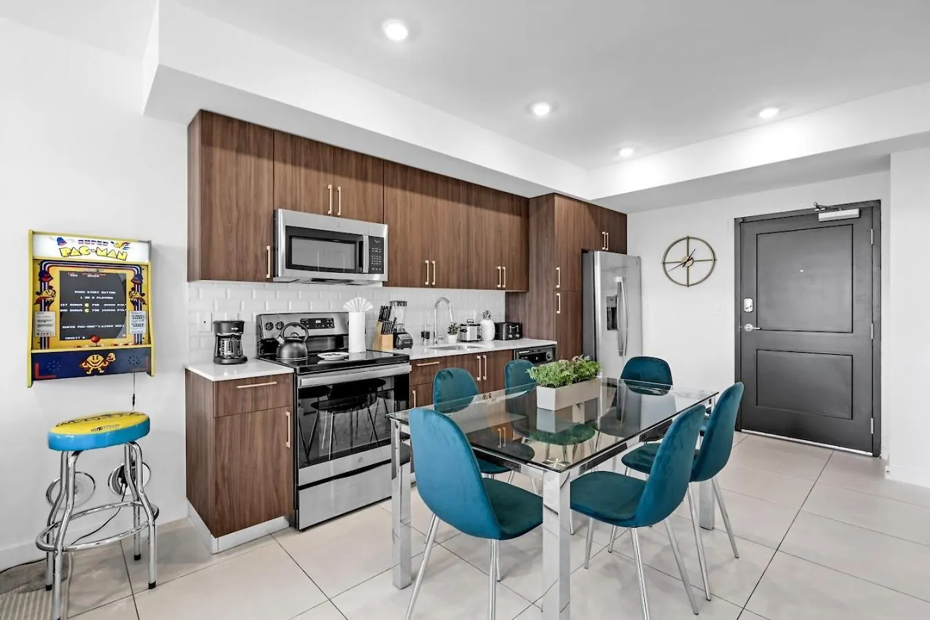 Chic 3 Bed Retreat Mins Brickell With Free Parking Apartmán