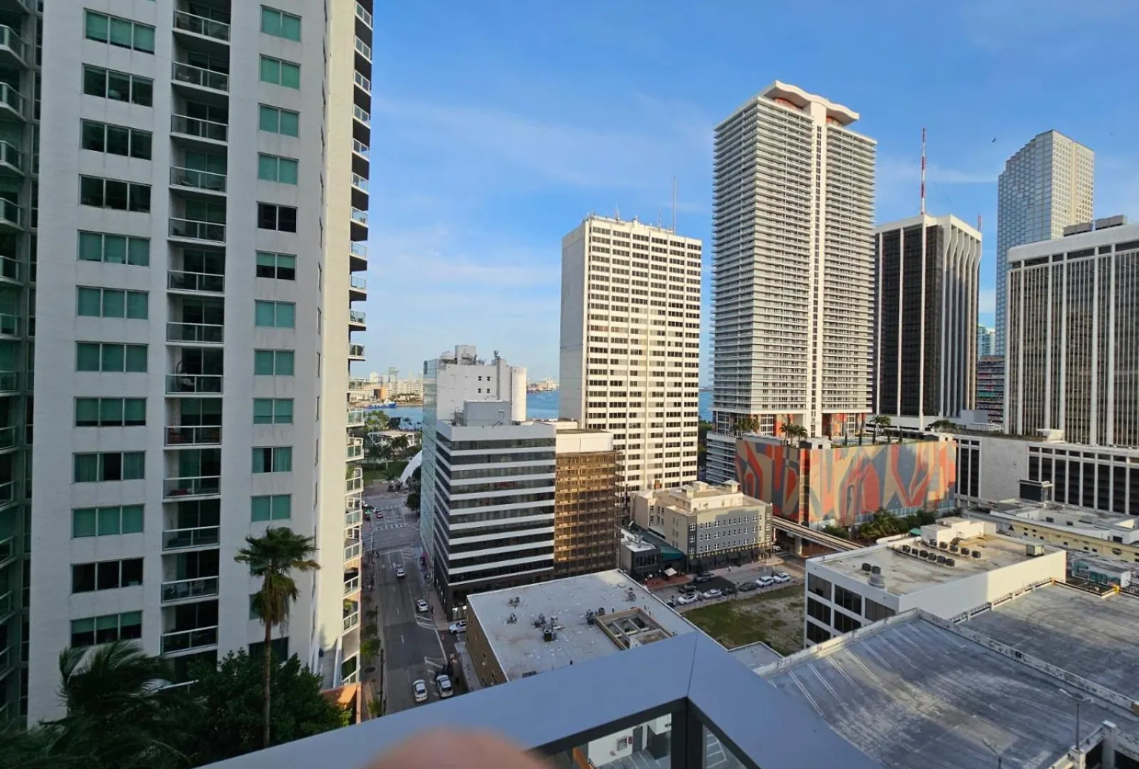 Downtown Elegance. 17th Floor Yotelpad *