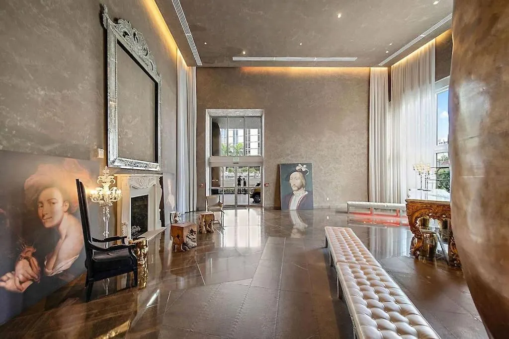 Poolside Corner 2 Bedrooms Icon Brickell Bay & Pool Views * 5 Star Miami