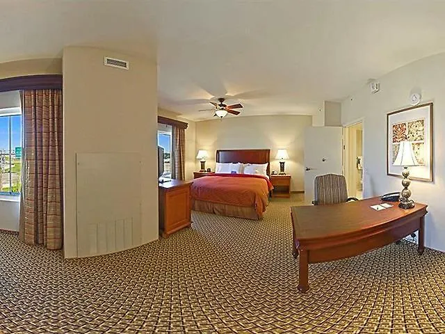 Homewood By Hilton Miami - Airport West Hotel