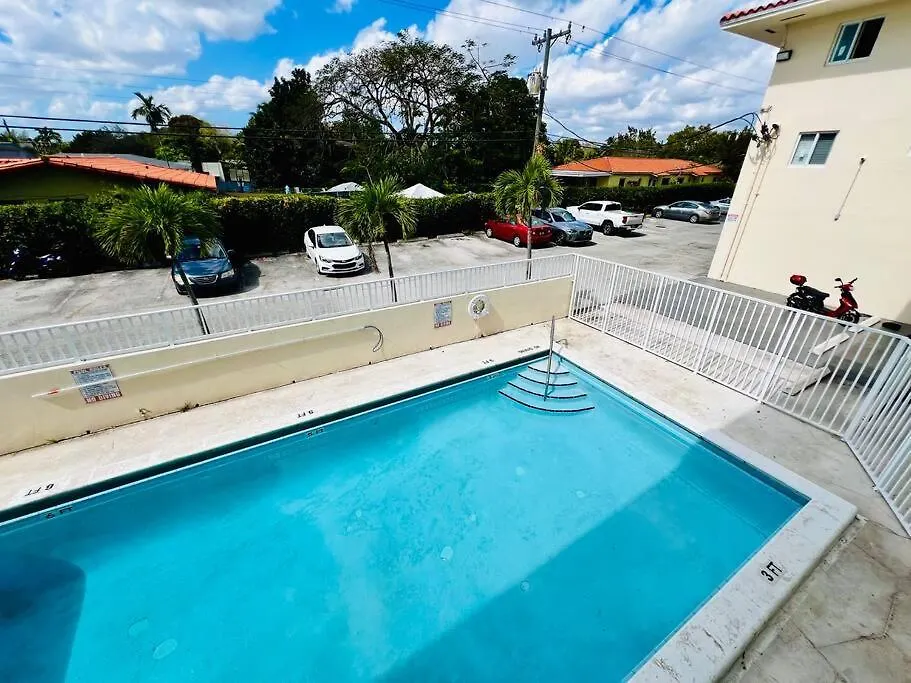 Cozy Coral Gables Apartment. Апартаменты *