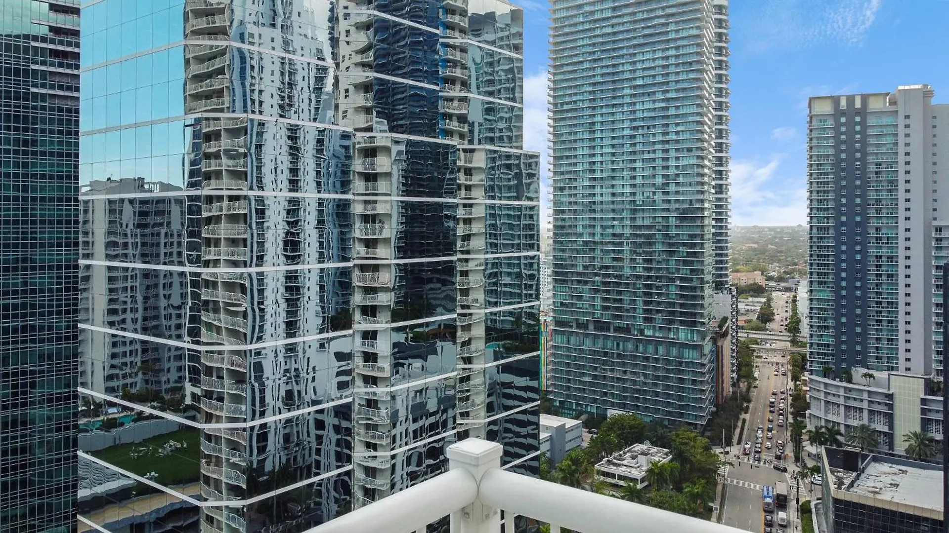 Upscale Brickell 3 Bedroom With Water Views And Free Parking * Miami