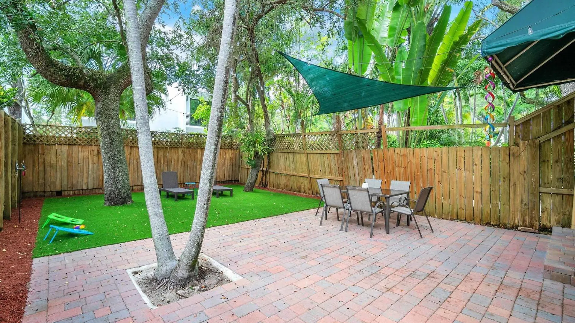Center Grove - Lush & Spacious & New - 3 Bedrooms Miami