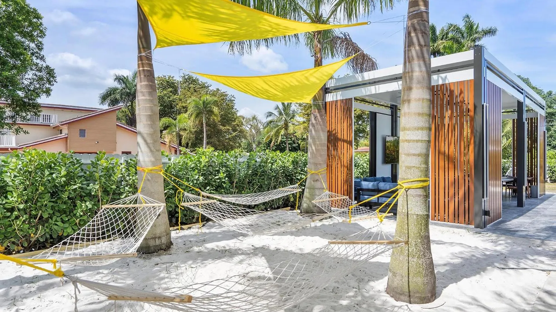 Holiday home Art Pool Golf Volleyball *