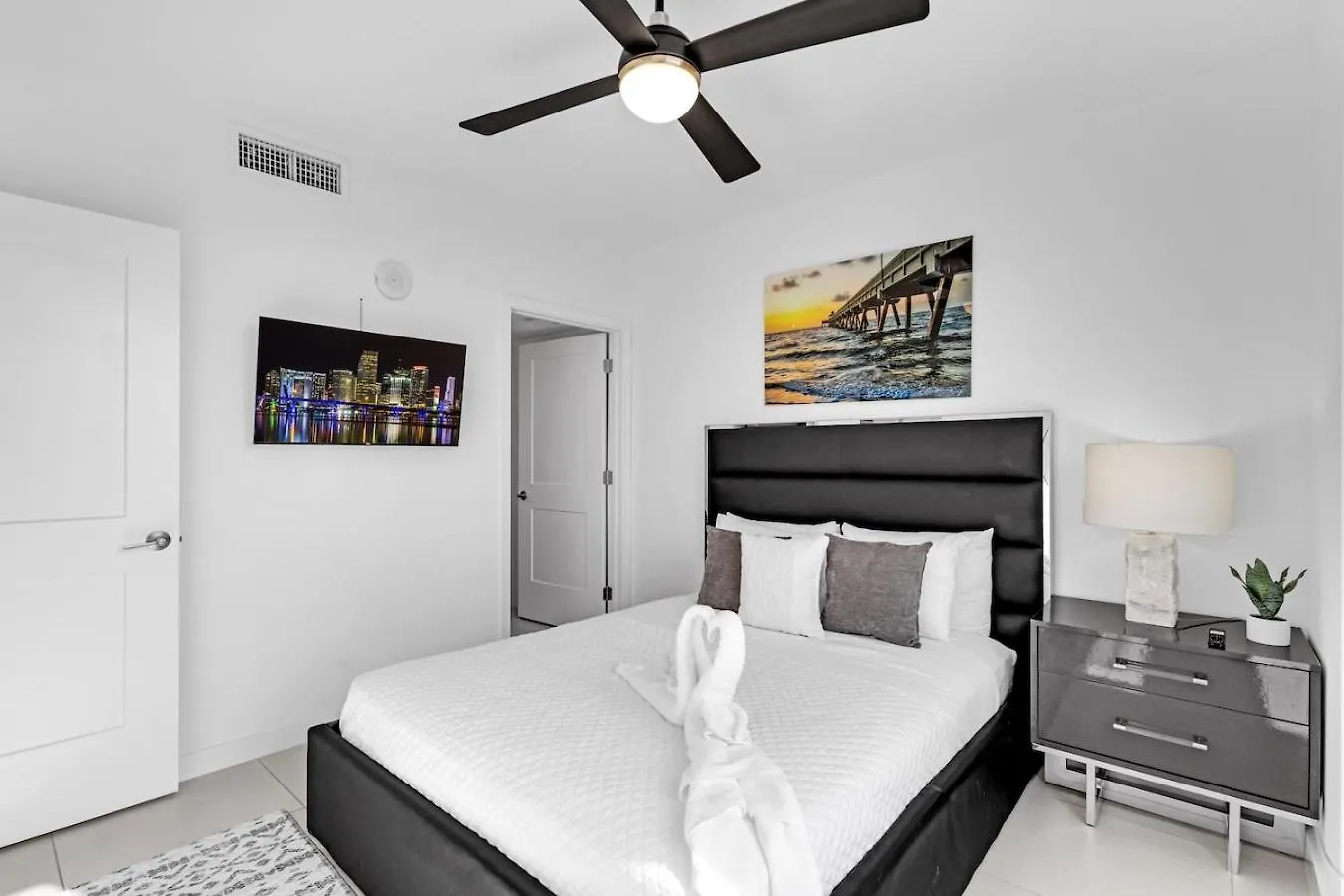 Apartment Chic 3 Bed Retreat Mins Brickell With Free Parking