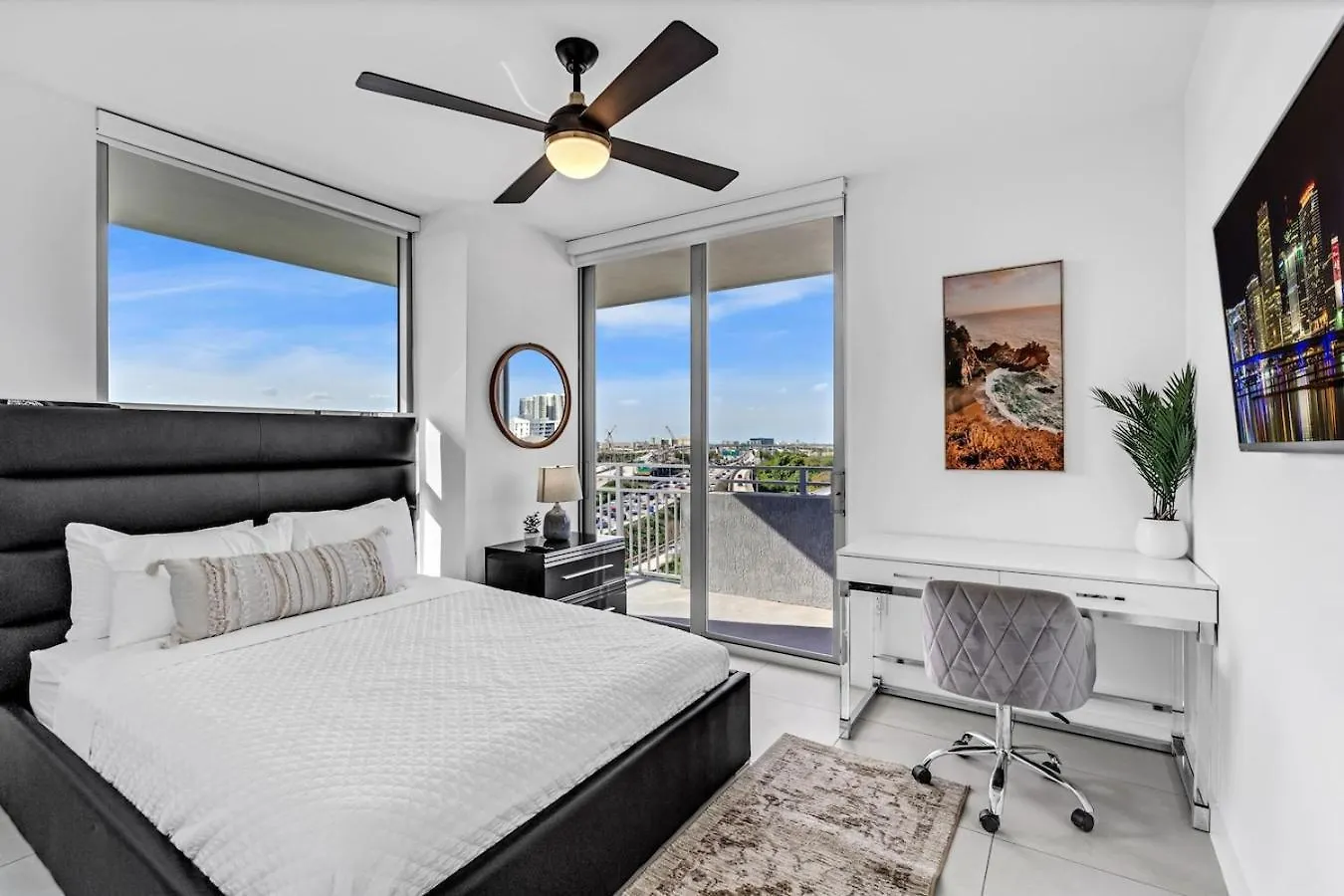 Apartment Chic 3 Bed Retreat Mins Brickell With Free Parking