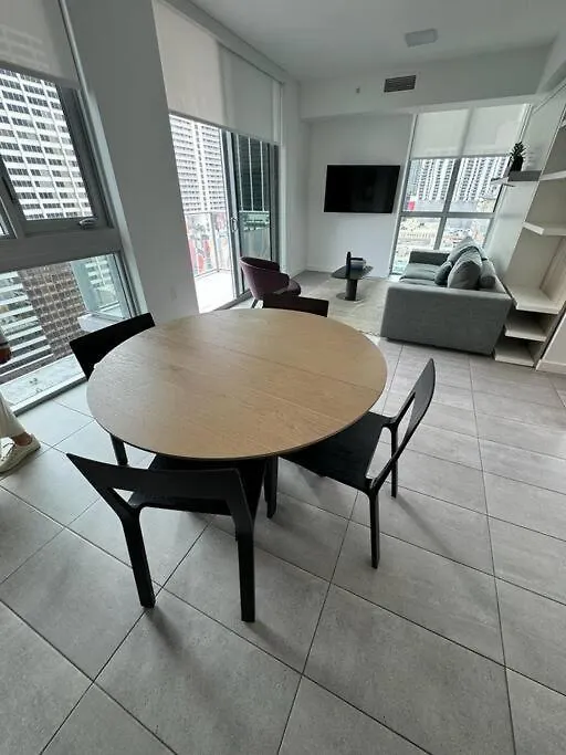 Downtown Elegance. 17th Floor Yotelpad * Miami