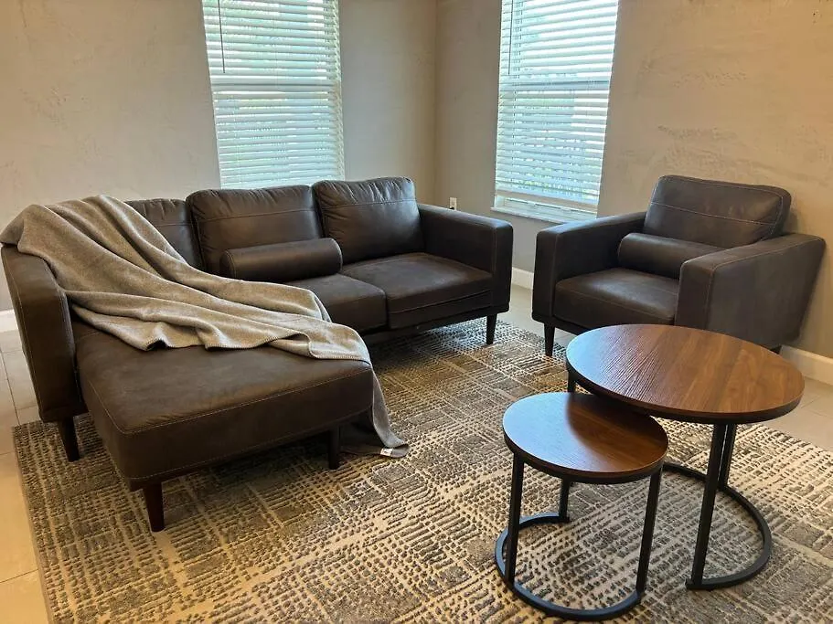 בית נופש Wynwood House, Sleeps 8, Gazebo, Bbq, Washer & Dryer, Coffee Station *
