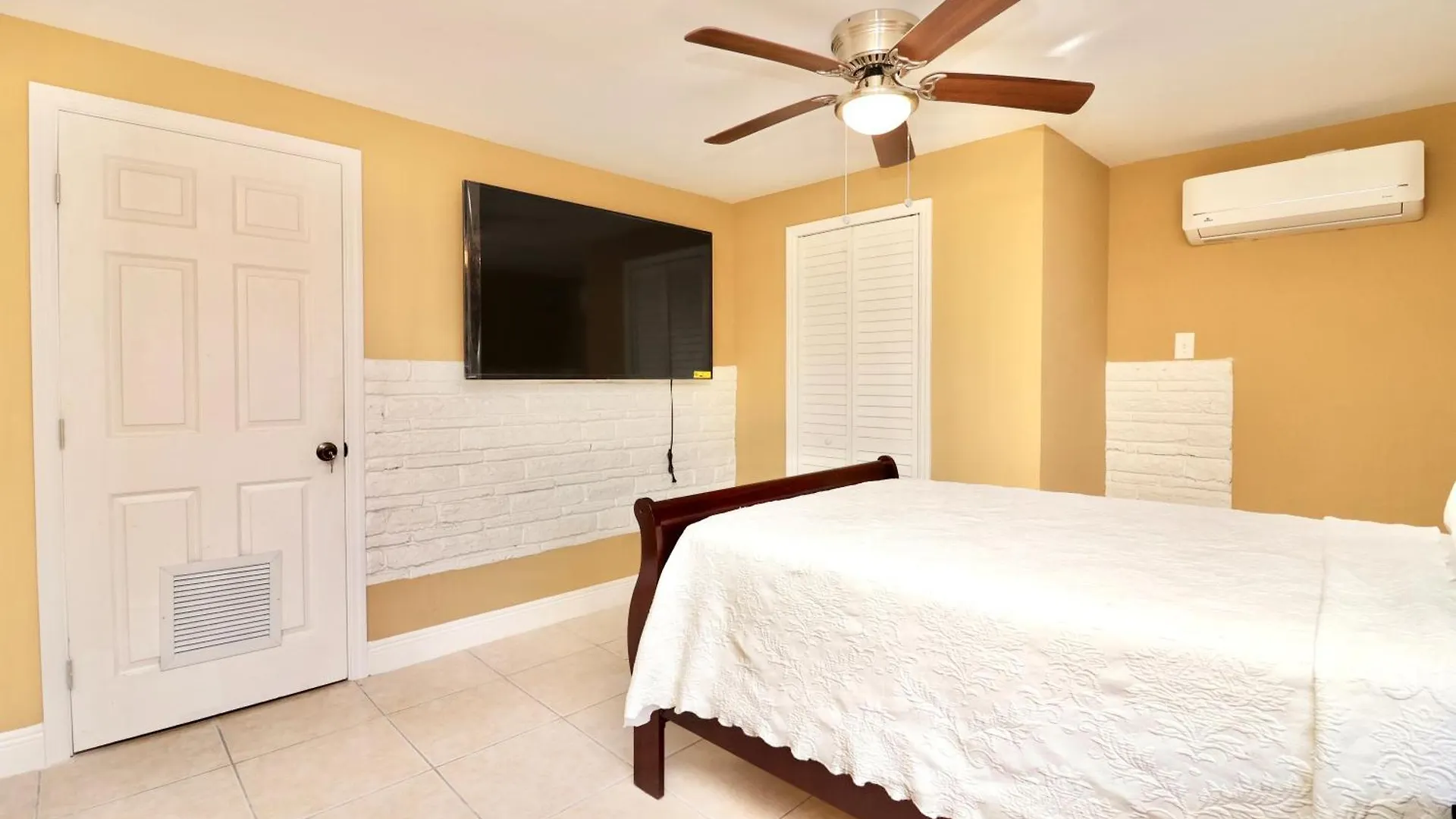 Retreat : 1br Haven Miami