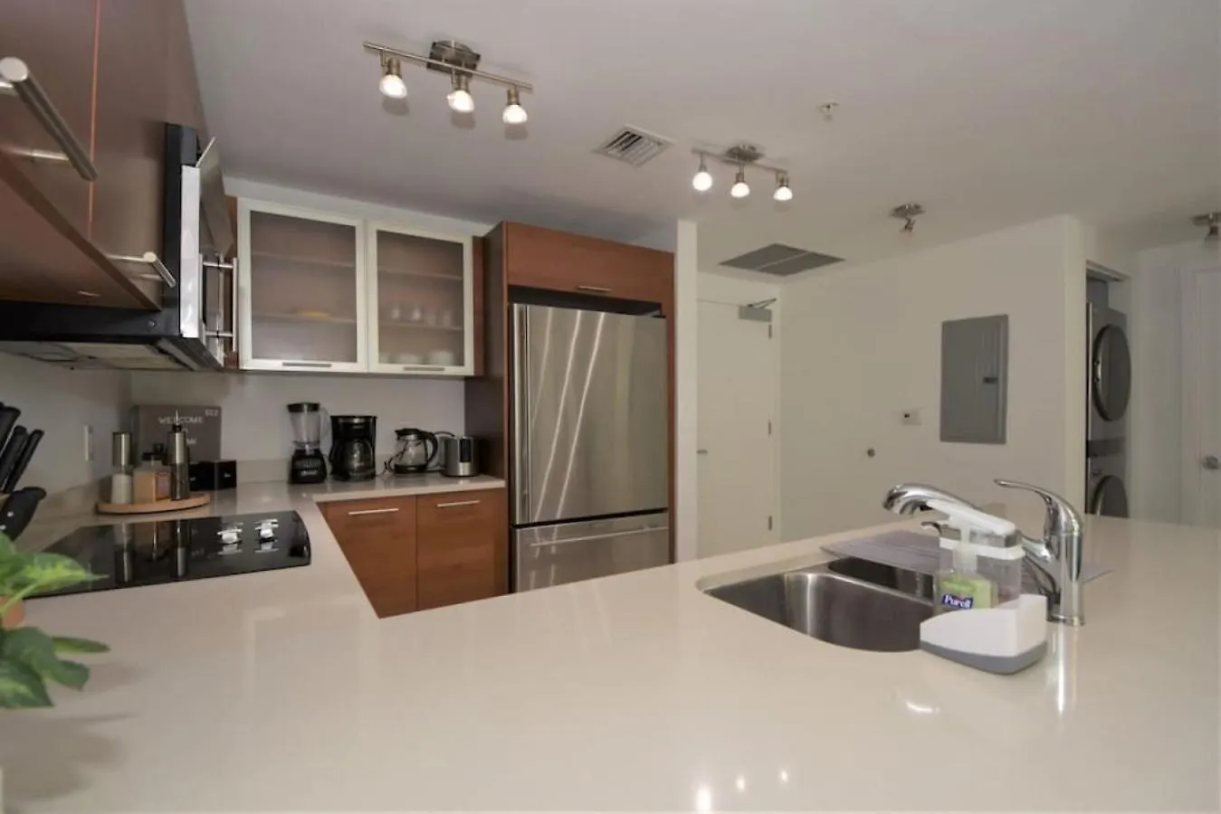 Lovely Midblock Building 1 Bedroom 1 Bathroom * Miami