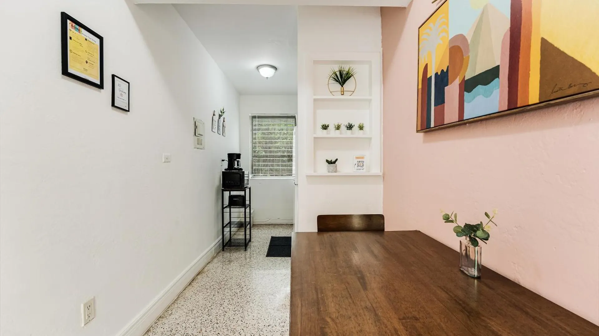 Stylish 1Br Apt Minutes From Brickell Miami *