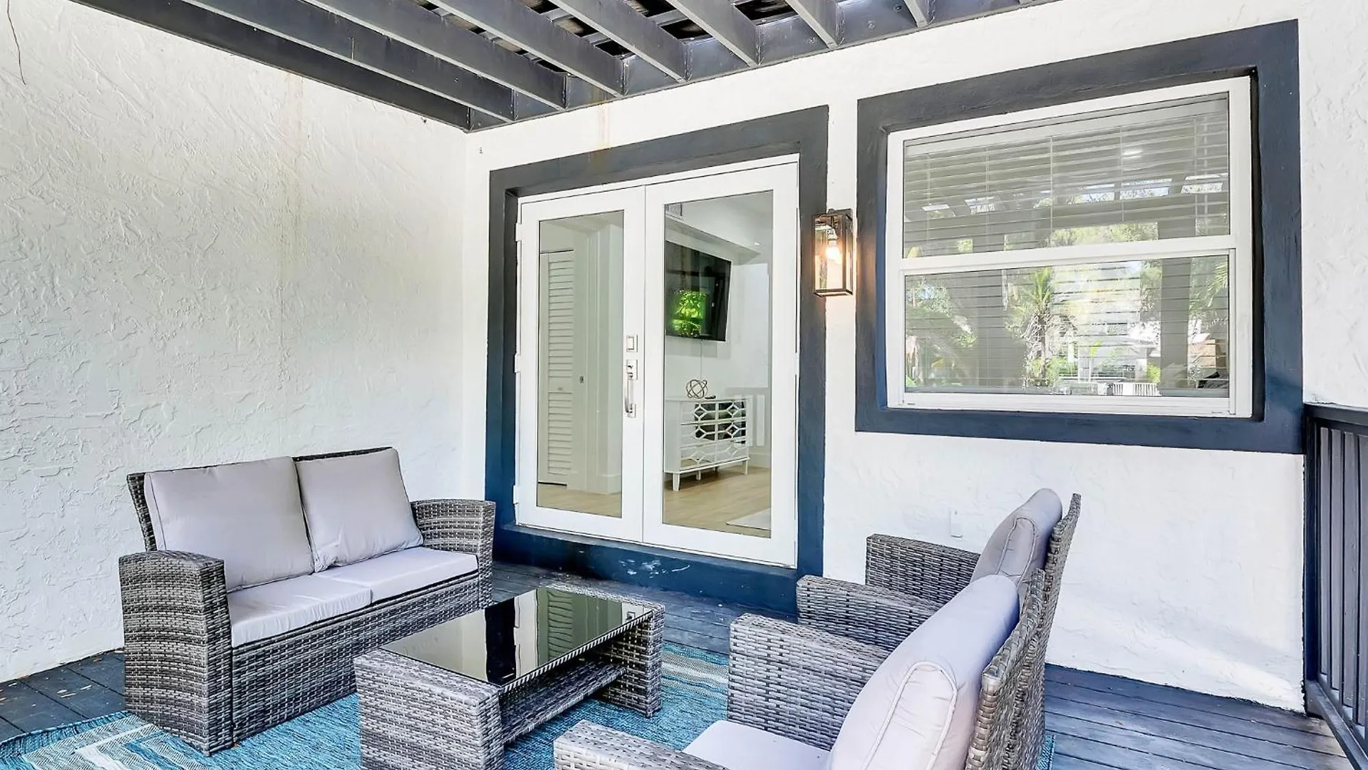 Tropicale Stunning 4 Bedroom 4 Bath With Pool And Bbq Miami