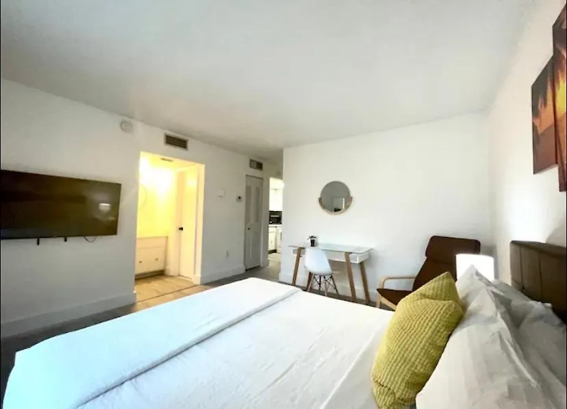 International Airport 1 Apartment Miami