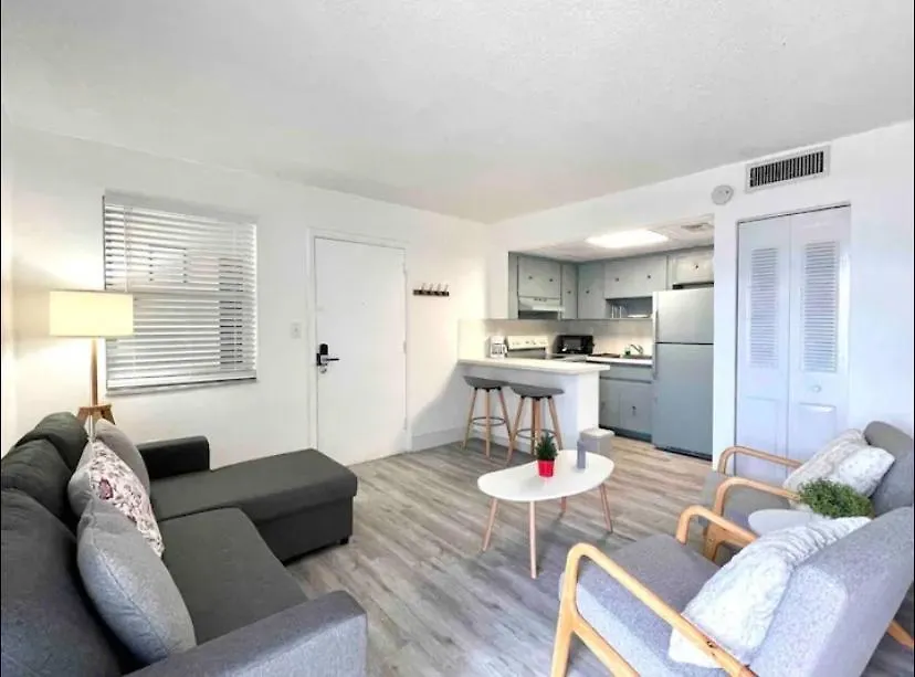 Apartment International Airport 1 *