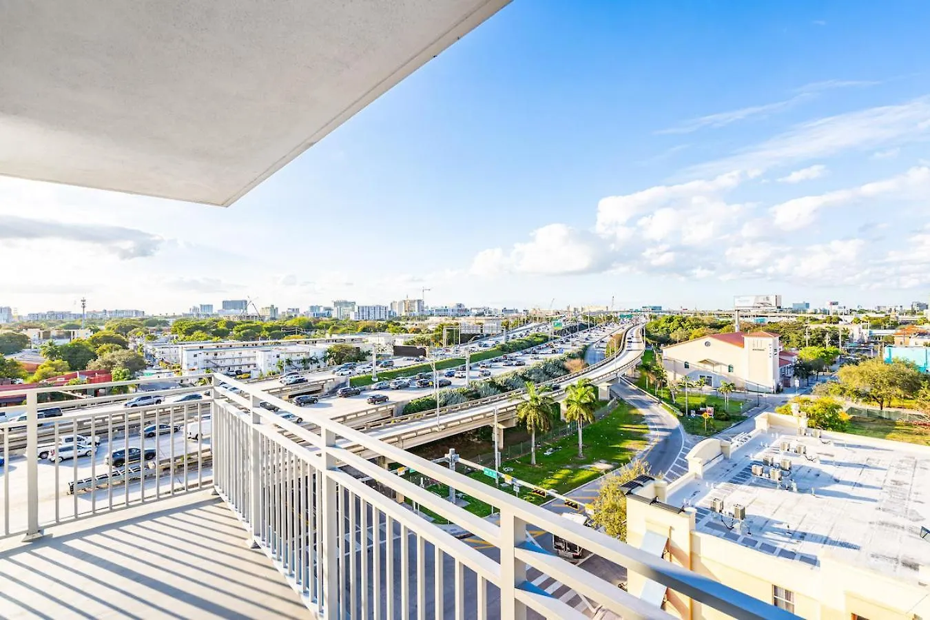 Gorgeous 3-bed Retreat Mins From Bayside And Parking