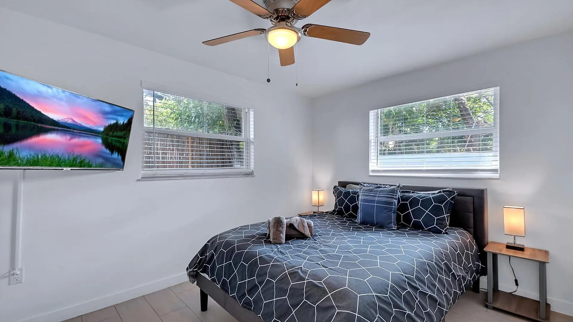 Casa Palmera Gated 2 Bed 2 Bath 10 Minutes To Beach-115 Holiday home Miami