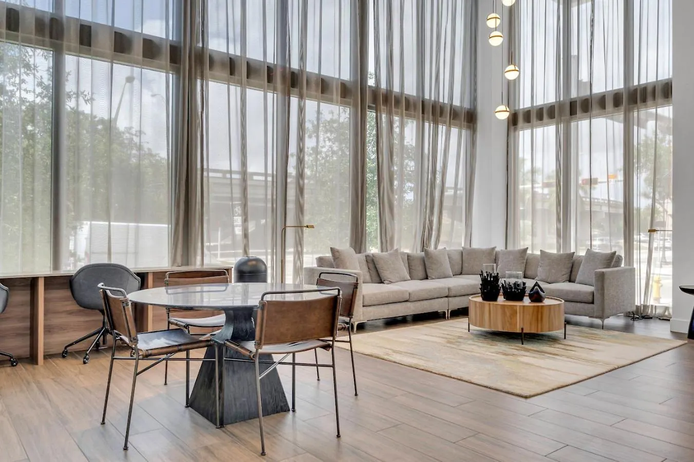 Charming 3-bed Mins From Brickell With Free Parking Apartment Miami