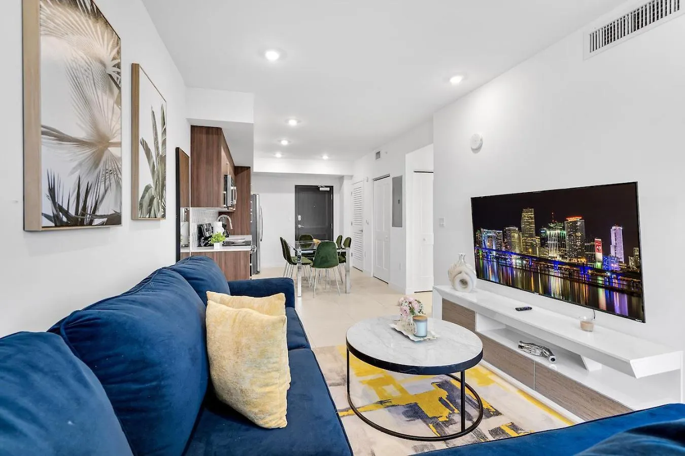 Apartment Charming 3-bed Mins From Brickell With Free Parking Miami