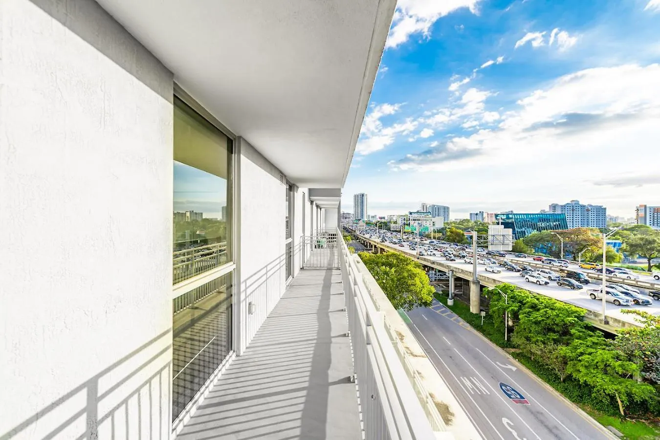 Apartment Charming 3-bed Mins From Brickell With Free Parking