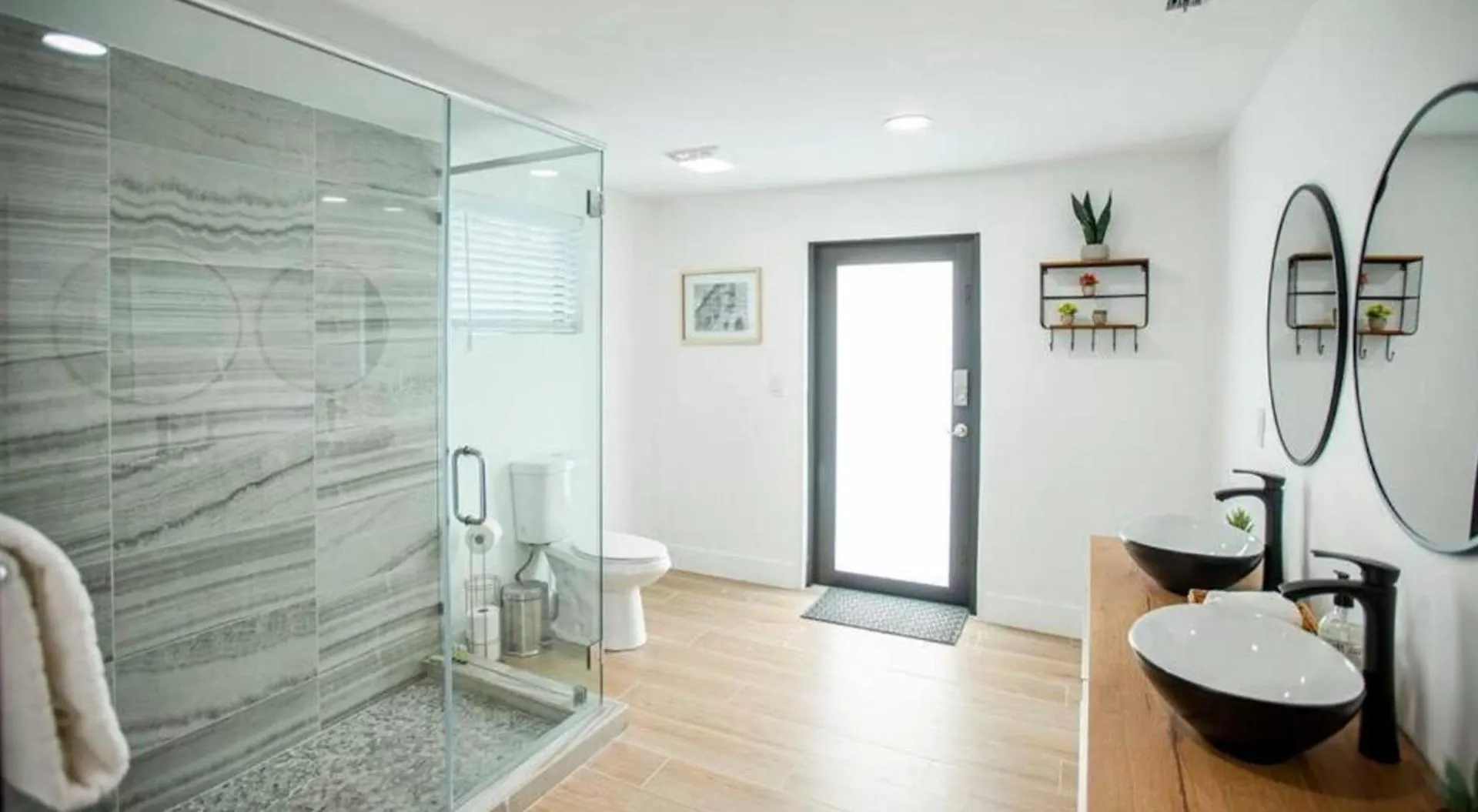 Luxurious Retreat With Tennis And Soccer Courts Tgh Villa Miami