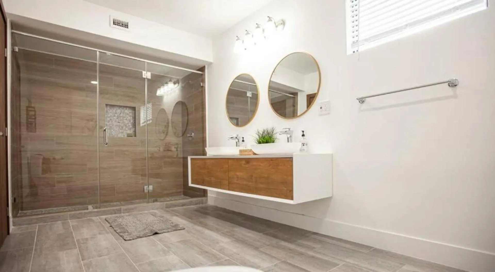 Luxurious Retreat With Tennis And Soccer Courts Tgh Villa *