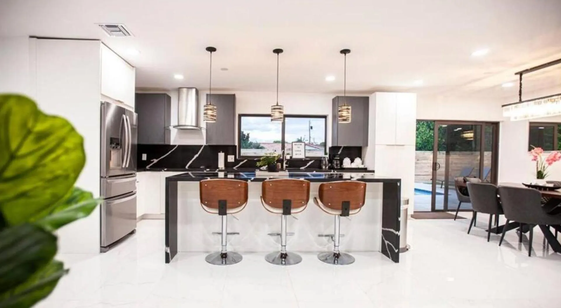 Villa Luxurious Retreat With Tennis And Soccer Courts Tgh Miami
