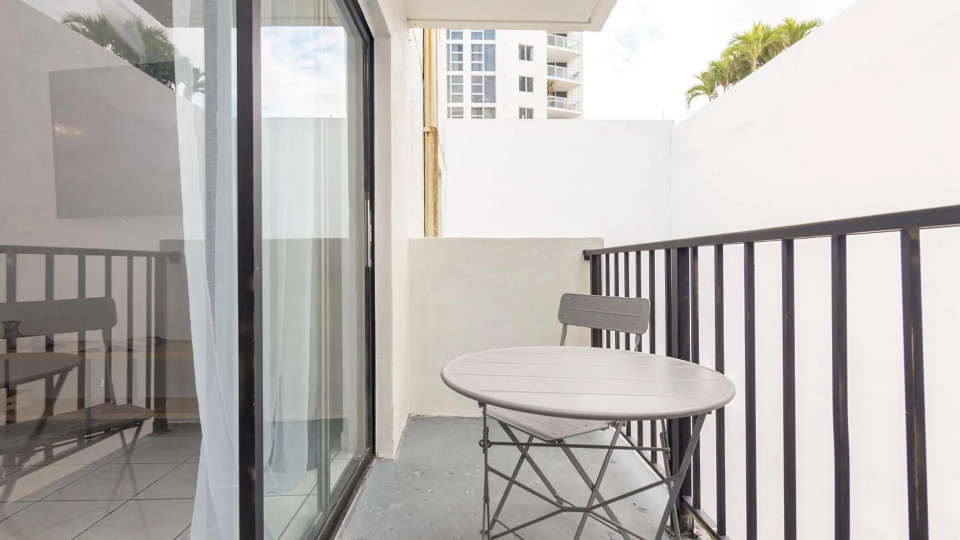 One Bedroom - With Parking & Balcony - Heart Of Wynwood * Miami