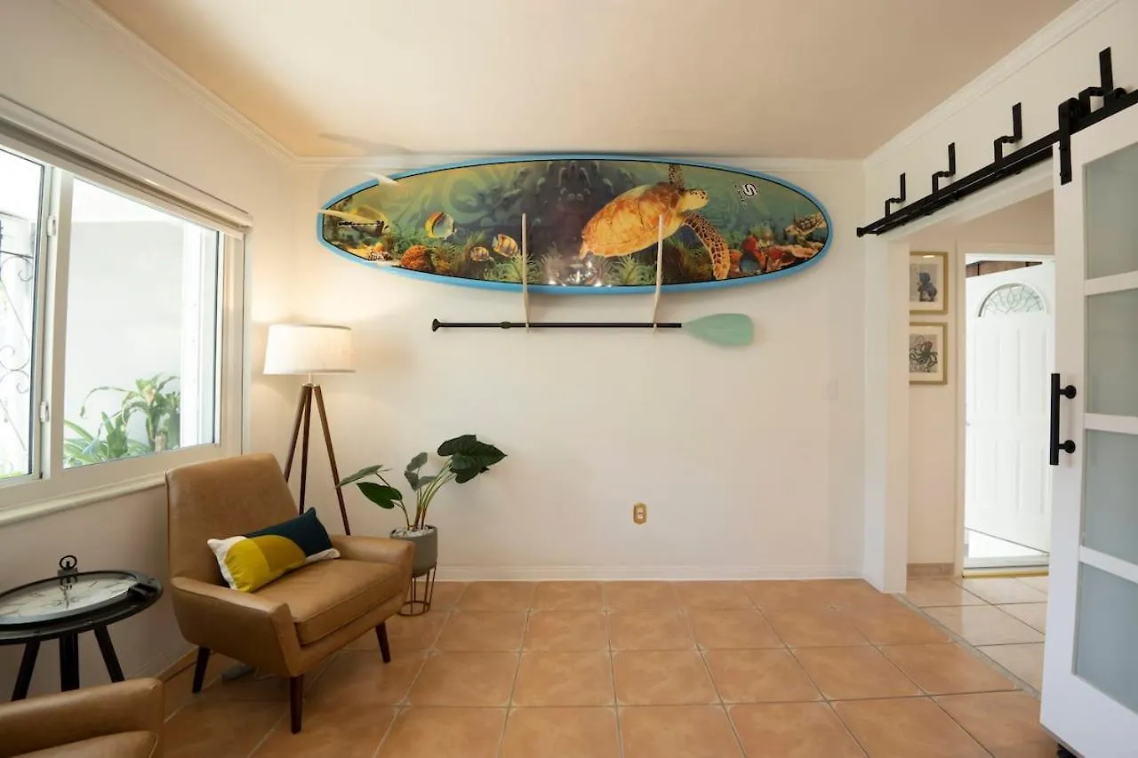 Surfers Cove - Modern 3 2 W Pool Near Calle 8