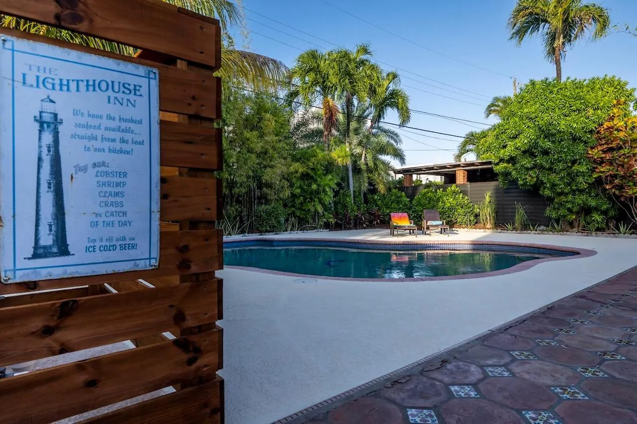 Surfers Cove - Modern 3 2 W Pool Near Calle 8