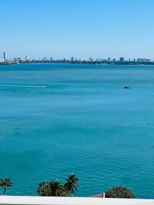 Sonada Vista Al Agua 3/3 *
