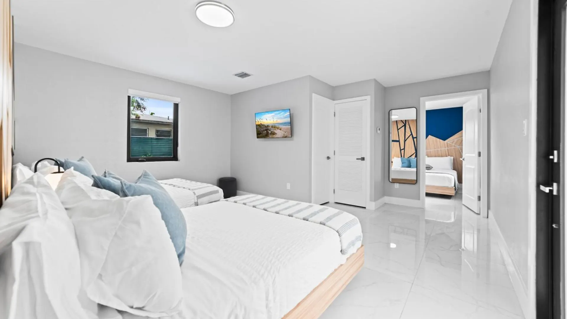 The Palace Pickleball Gameroom Heated L26 Holiday home