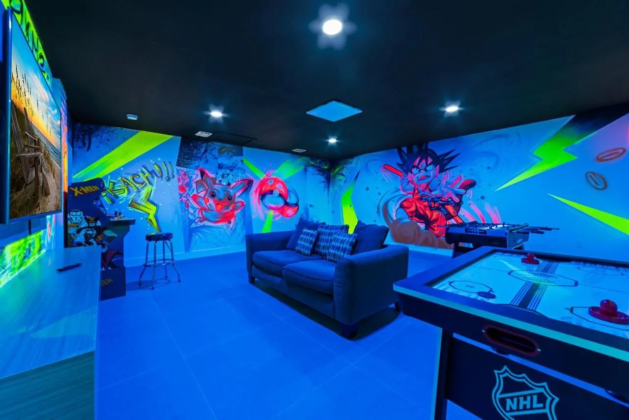The Palace Pickleball Gameroom Heated L26 Miami