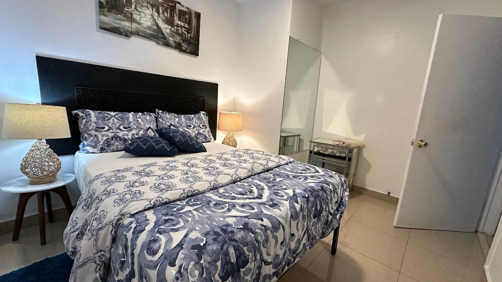 Private Homestay