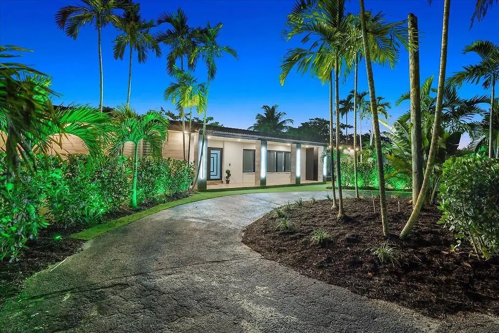 Villakobo Heated Pool Golf Tennis Crocodile * Miami