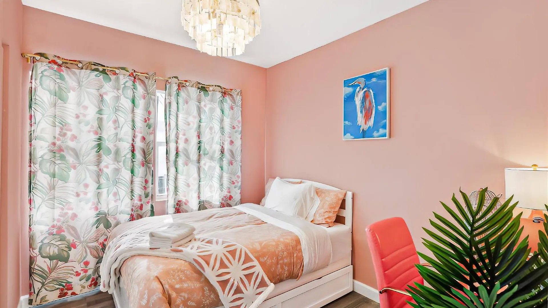 Apartment New! Havana Nights ! Walk To Calle Ocho! Miami